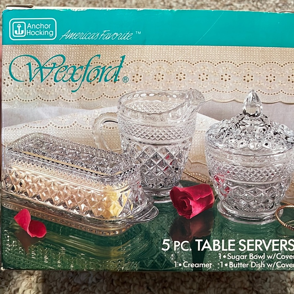Vintage New Anchor Hocking Wexford cut glass 5PC table servers.